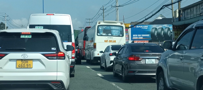 Cảnh giác tình trạng móc túi, giật đồ trong Khu Du lịch Đại Nam- Ảnh 3. Cảnh giác tình trạng móc túi, giật đồ trong Khu Du lịch Đại Nam- Ảnh 3.