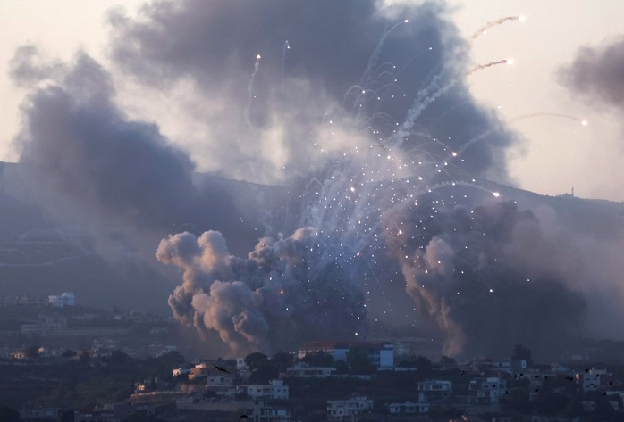 Vì sao quân đội Lebanon im hơi lặng tiếng trong xung đột Israel – Hezbollah?- Ảnh 1. Vì sao quân đội Lebanon im hơi lặng tiếng trong xung đột Israel – Hezbollah?- Ảnh 1.