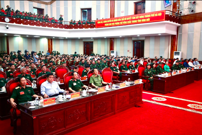 Diễn tập khu vực phòng thủ TP Hà Nội có quy mô lớn nhất từ trước tới nay - Ảnh 1. Diễn tập khu vực phòng thủ TP Hà Nội có quy mô lớn nhất từ trước tới nay - Ảnh 1.