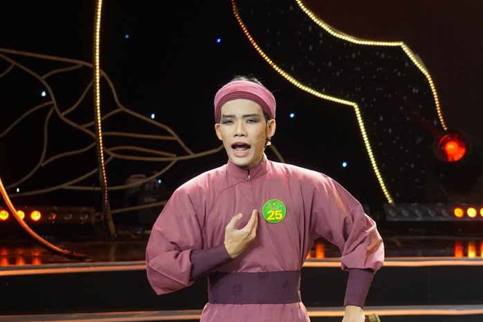 Thí sinh Lê Hoàng Nghi đoạt giải Chuông vàng vọng cổ lần thứ 19 – năm 2024- Ảnh 2. Thí sinh Lê Hoàng Nghi đoạt giải Chuông vàng vọng cổ lần thứ 19 – năm 2024- Ảnh 2.