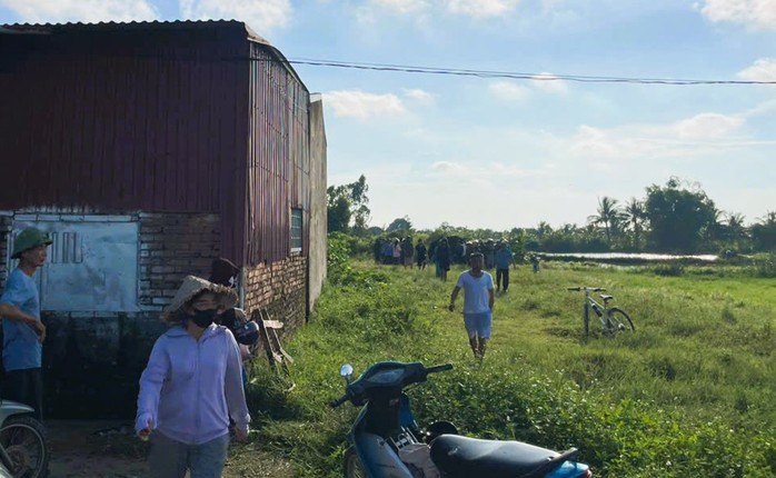 Rủ nhau đi câu cá, 2 học sinh lớp 8 đuối nước tử vong- Ảnh 1. Rủ nhau đi câu cá, 2 học sinh lớp 8 đuối nước tử vong- Ảnh 1.