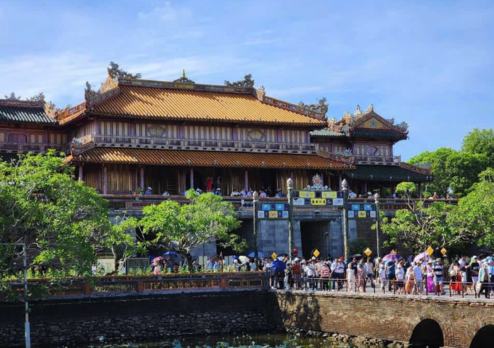 Ngành du lịch phục vụ khoảng 3 triệu lượt khách trong kỳ nghỉ lễ 2-9- Ảnh 1. Ngành du lịch phục vụ khoảng 3 triệu lượt khách trong kỳ nghỉ lễ 2-9- Ảnh 1.
