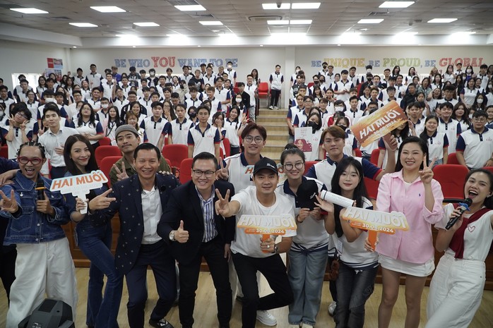 Phim có Quyền Linh nỗ lực trao gửi yêu thương- Ảnh 4. Phim có Quyền Linh nỗ lực trao gửi yêu thương- Ảnh 4.