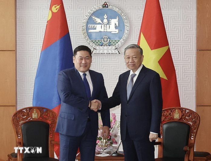 Tổng Bí thư, Chủ tịch nước Tô Lâm hội kiến Thủ tướng Mông Cổ- Ảnh 1. Tổng Bí thư, Chủ tịch nước Tô Lâm hội kiến Thủ tướng Mông Cổ- Ảnh 1.
