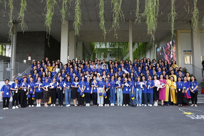Các thí sinh của STEAM for Girls có mặt tại Victoria School - Nam Sài Gòn để tham dự cuộc thi Các thí sinh của STEAM for Girls có mặt tại Victoria School - Nam Sài Gòn để tham dự cuộc thi