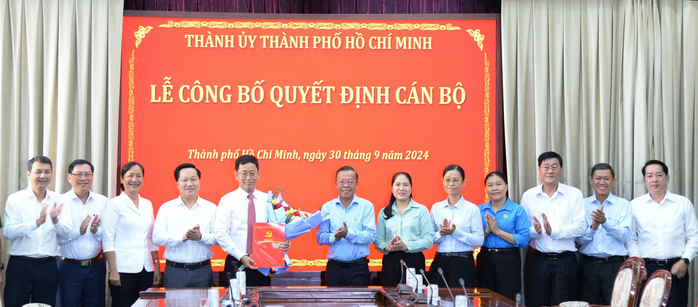 Ông Trần Quốc Trung giữ chức Phó Bí thư Thường trực Thành ủy Thủ Đức- Ảnh 2. Ông Trần Quốc Trung giữ chức Phó Bí thư Thường trực Thành ủy Thủ Đức- Ảnh 2.