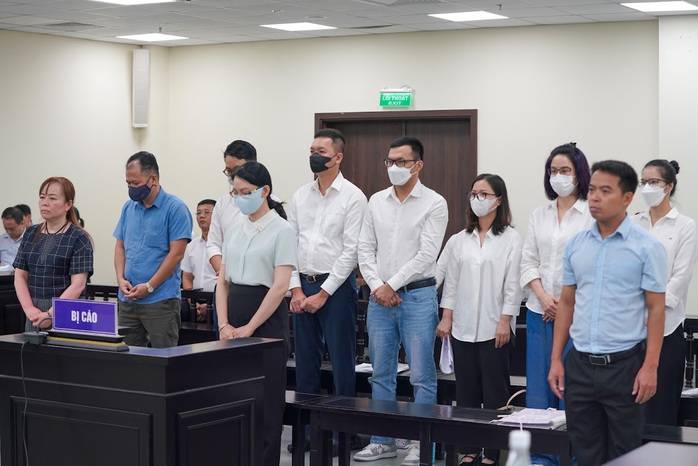 Cựu chủ tịch Vimedimex Nguyễn Thị Loan lĩnh án 36 tháng tù- Ảnh 1. Cựu chủ tịch Vimedimex Nguyễn Thị Loan lĩnh án 36 tháng tù- Ảnh 1.