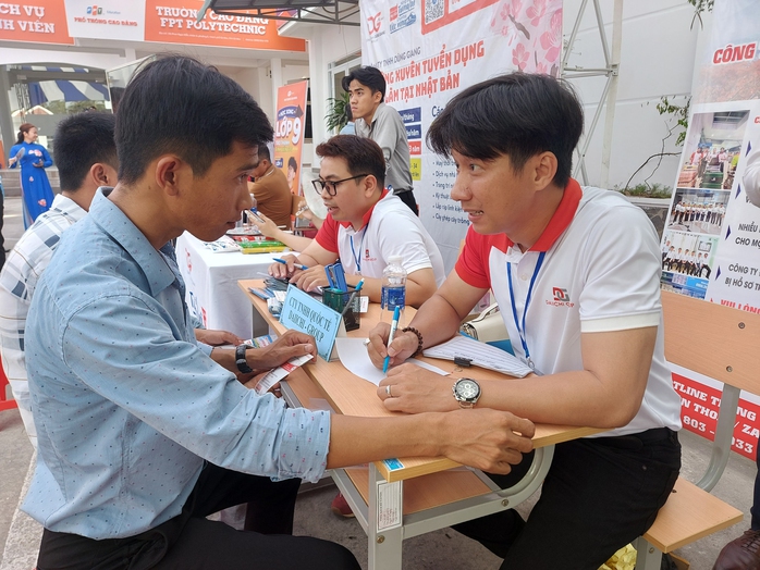 Ngăn chặn lừa đảo xuất khẩu lao động- Ảnh 1. Ngăn chặn lừa đảo xuất khẩu lao động- Ảnh 1.