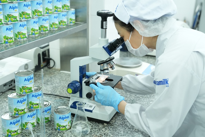 Vinamilk: Sữa “made in Vietnam” sẵn sàng cạnh tranh về chất lượng với quốc tế- Ảnh 3. Vinamilk: Sữa “made in Vietnam” sẵn sàng cạnh tranh về chất lượng với quốc tế- Ảnh 3.