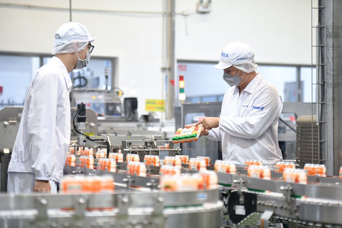 Vinamilk: Sữa “made in Vietnam” sẵn sàng cạnh tranh về chất lượng với quốc tế- Ảnh 4. Vinamilk: Sữa “made in Vietnam” sẵn sàng cạnh tranh về chất lượng với quốc tế- Ảnh 4.