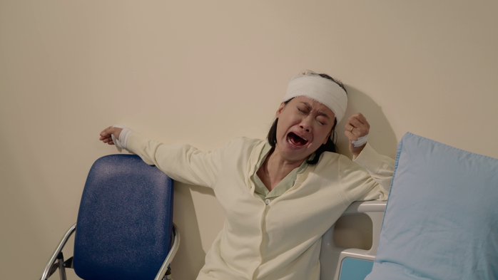 Ngọc Lan và Hồng Ánh dầm mưa 5 đêm ở đèo Prenn- Ảnh 5. Ngọc Lan và Hồng Ánh dầm mưa 5 đêm ở đèo Prenn- Ảnh 5.