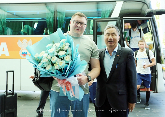 Tuyển Nga đến Hà Nội, sẵn sàng so tài với tuyển Việt Nam- Ảnh 3. Tuyển Nga đến Hà Nội, sẵn sàng so tài với tuyển Việt Nam- Ảnh 3.