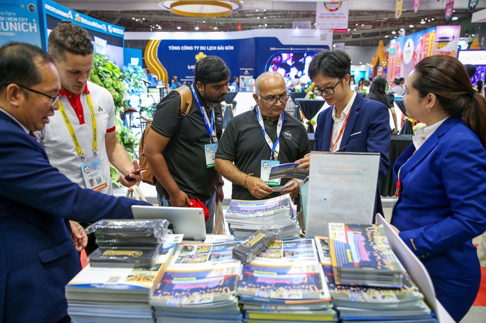Thời điểm vàng của du lịch xanh- Ảnh 1. Thời điểm vàng của du lịch xanh- Ảnh 1.