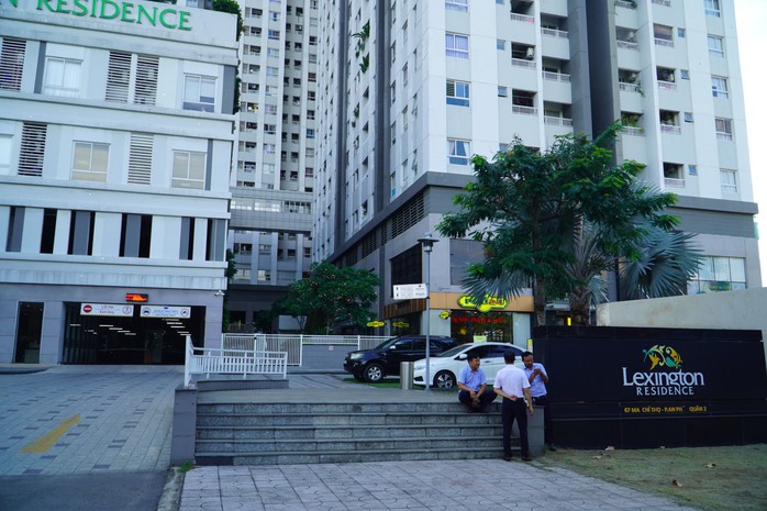 Cư dân chung cư Lexington Residence (đường Mai Chí Thọ, TP Thủ Đức, TP HCM) đã kiện Văn phòng Đăng ký đất đai TP HCM ra tòaẢnh: QUỐC ANH Cư dân chung cư Lexington Residence (đường Mai Chí Thọ, TP Thủ Đức, TP HCM) đã kiện Văn phòng Đăng ký đất đai TP HCM ra tòaẢnh: QUỐC ANH