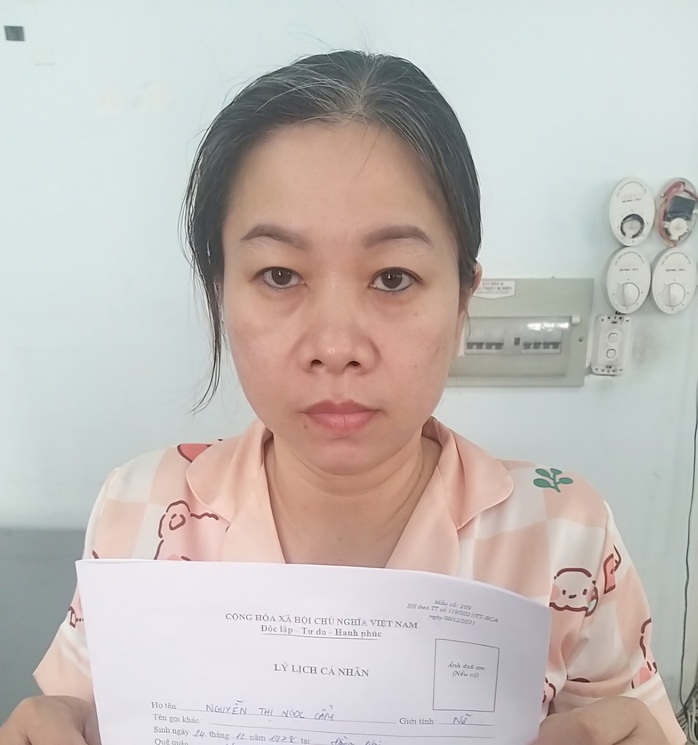 Tạm giữ hình sự bảo mẫu Nguyễn Thị Ngọc Cẩm ở Mái ấm Hoa Hồng- Ảnh 1. Tạm giữ hình sự bảo mẫu Nguyễn Thị Ngọc Cẩm ở Mái ấm Hoa Hồng- Ảnh 1.