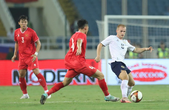 LPBank Cup 2024: Tuyển Việt Nam thua trận ra quân- Ảnh 5. LPBank Cup 2024: Tuyển Việt Nam thua trận ra quân- Ảnh 5.