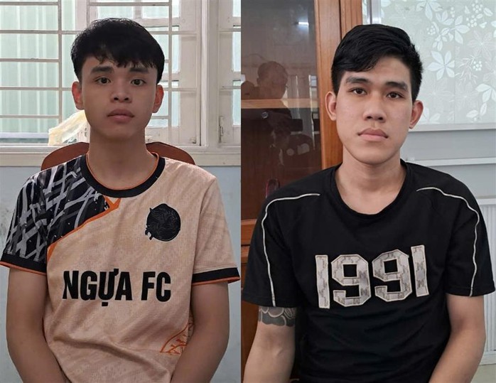 Chủ tịch UBND TP Đà Nẵng khen thưởng các lực lượng thuộc công an thành phố- Ảnh 3. Chủ tịch UBND TP Đà Nẵng khen thưởng các lực lượng thuộc công an thành phố- Ảnh 3.