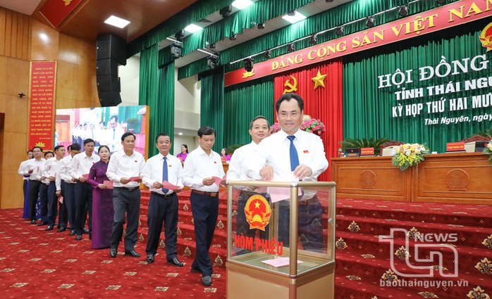 Ông Nguyễn Huy Dũng làm Chủ tịch UBND tỉnh Thái Nguyên- Ảnh 1. Ông Nguyễn Huy Dũng làm Chủ tịch UBND tỉnh Thái Nguyên- Ảnh 1.