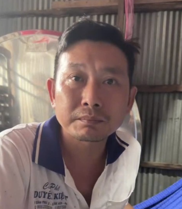 Bắt kẻ mạo danh lãnh đạo bộ, thành phố- Ảnh 1. Bắt kẻ mạo danh lãnh đạo bộ, thành phố- Ảnh 1.