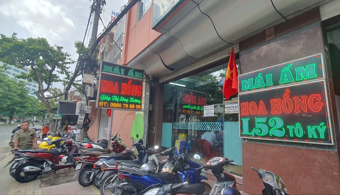 Báo in Người Lao Động ngày 7-9: Mở rộng điều tra vụ bạo hành tại Mái ấm Hoa Hồng- Ảnh 2. Báo in Người Lao Động ngày 7-9: Mở rộng điều tra vụ bạo hành tại Mái ấm Hoa Hồng- Ảnh 2.
