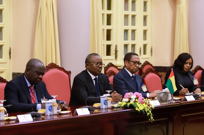 Tổng Bí thư, Chủ tịch nước Tô Lâm chủ trì lễ đón Tổng thống Guinea-Bissau- Ảnh 14. Tổng Bí thư, Chủ tịch nước Tô Lâm chủ trì lễ đón Tổng thống Guinea-Bissau- Ảnh 14.
