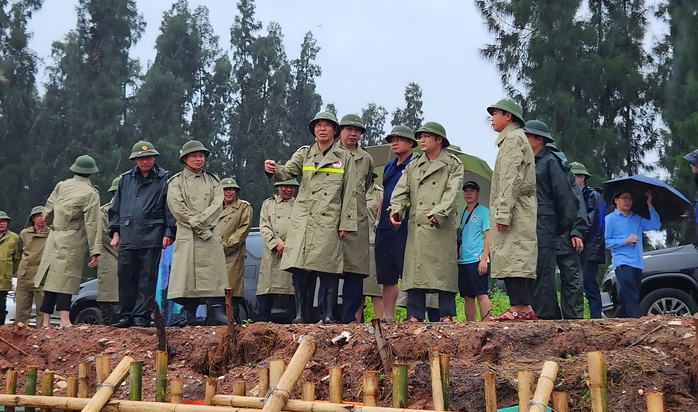 Tập trung ứng phó mưa lũ sau bão- Ảnh 3. Tập trung ứng phó mưa lũ sau bão- Ảnh 3.