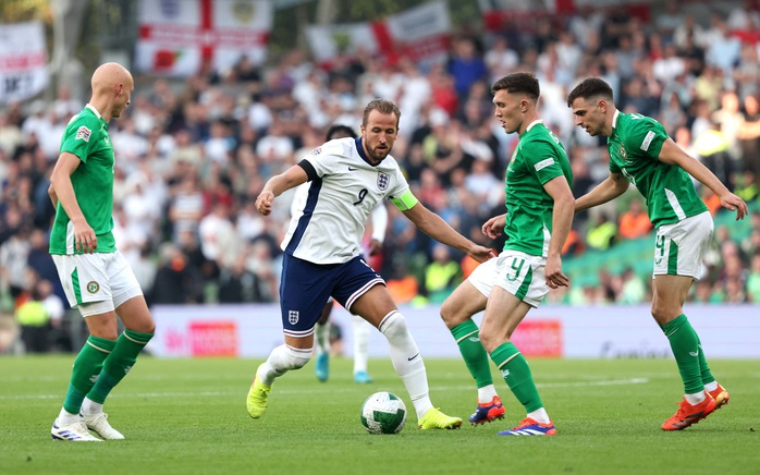 Rice và Grealish bùng nổ trước Ireland, tuyển Anh mơ vé thăng hạng Nations League- Ảnh 1. Rice và Grealish bùng nổ trước Ireland, tuyển Anh mơ vé thăng hạng Nations League- Ảnh 1.