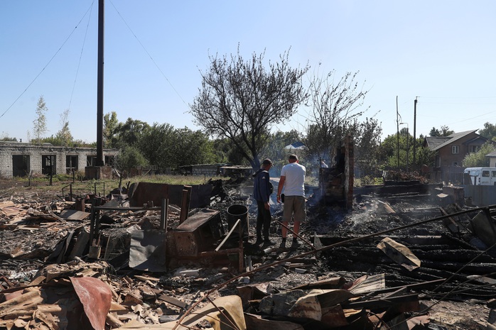 Một tòa nhà ở làng Yampil, vùng Sumi - Ukraine bị đổ nát do trúng không kích Nga vào tháng 9-2024. Ảnh: REUTERS Một tòa nhà ở làng Yampil, vùng Sumi - Ukraine bị đổ nát do trúng không kích Nga vào tháng 9-2024. Ảnh: REUTERS