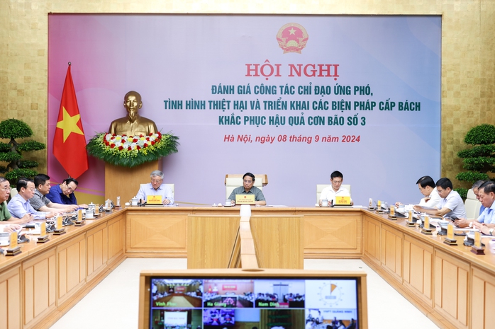 Thủ tướng chủ trì Hội nghị khắc phục hậu quả nặng nề do bão số 3- Ảnh 3. Thủ tướng chủ trì Hội nghị khắc phục hậu quả nặng nề do bão số 3- Ảnh 3.