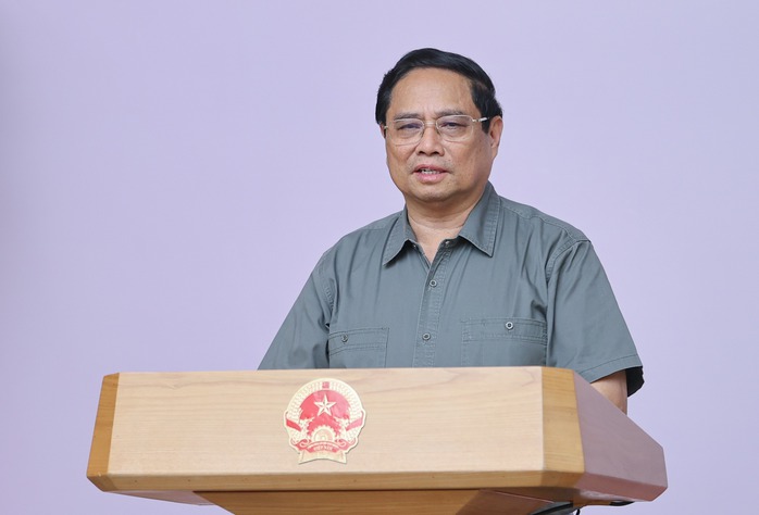 Thủ tướng: Khẩn cấp tìm kiếm cứu người mất tích, xuất cấp ngay gạo dự trữ cho dân- Ảnh 1. Thủ tướng: Khẩn cấp tìm kiếm cứu người mất tích, xuất cấp ngay gạo dự trữ cho dân- Ảnh 1.