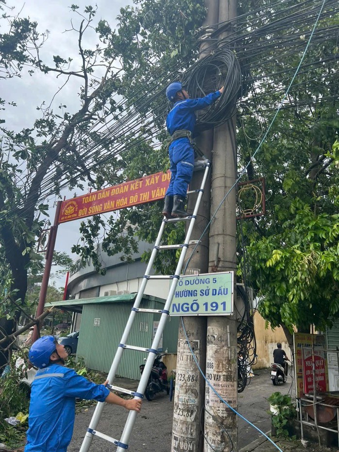 Tập đoàn VNPT ứng phó trước cơn bão Yagi- Ảnh 3. Tập đoàn VNPT ứng phó trước cơn bão Yagi- Ảnh 3.