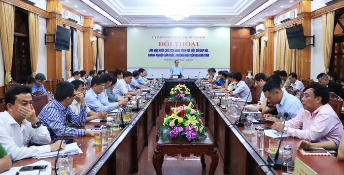 Chủ tịch tỉnh Bình Định chấn chỉnh tình trạng phân công cấp phó đi họp- Ảnh 1. Chủ tịch tỉnh Bình Định chấn chỉnh tình trạng phân công cấp phó đi họp- Ảnh 1.