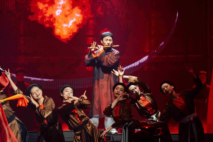 Đinh Tiến Đạt đưa hip-hop vào chèo- Ảnh 2. Đinh Tiến Đạt đưa hip-hop vào chèo- Ảnh 2.