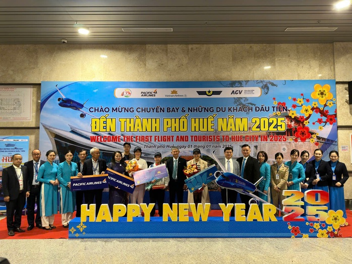 Hàng không đón những vị khách quốc tế đầu tiên, mở đầu năm "bản lề" phát triển- Ảnh 9. Hàng không đón những vị khách quốc tế đầu tiên, mở đầu năm "bản lề" phát triển- Ảnh 9.