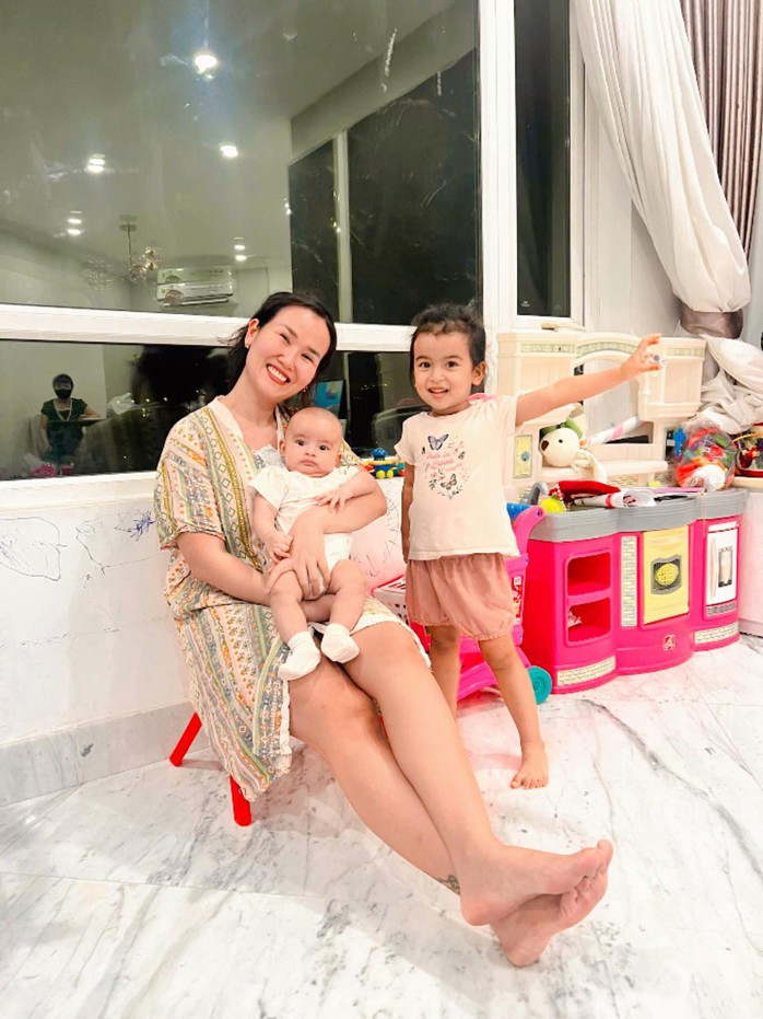Các sao Việt rộn ràng đón năm mới 2025- Ảnh 2. Các sao Việt rộn ràng đón năm mới 2025- Ảnh 2.
