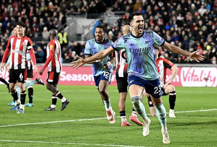 Hạ chủ nhà Brentford, Arsenal áp sát ngôi đầu Ngoại hạng Anh- Ảnh 3. Hạ chủ nhà Brentford, Arsenal áp sát ngôi đầu Ngoại hạng Anh- Ảnh 3.