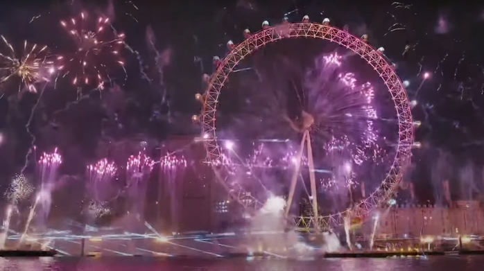 London Eye chính là trung tâm của màn bắn pháo hoa đêm giao thừa ở thủ đô nước Anh trong nhiều thập kỷ. Ảnh: YouTube London Eye chính là trung tâm của màn bắn pháo hoa đêm giao thừa ở thủ đô nước Anh trong nhiều thập kỷ. Ảnh: YouTube