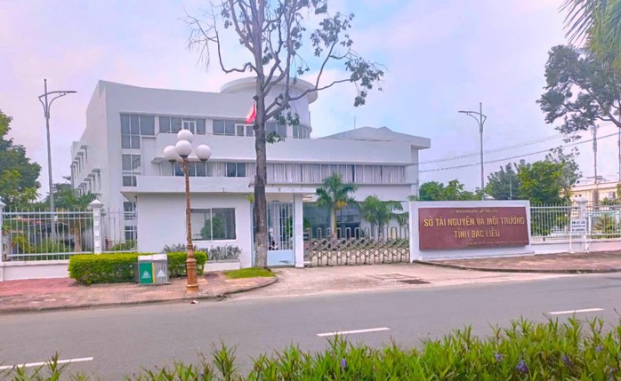 Bắt tạm giam cựu Giám đốc Sở TN-MT tỉnh Bạc Liêu- Ảnh 1. Bắt tạm giam cựu Giám đốc Sở TN-MT tỉnh Bạc Liêu- Ảnh 1.