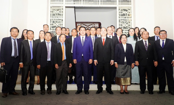 Đoàn đại biểu cấp cao tỉnh Champasak thăm và làm việc tại TP HCM- Ảnh 4. Đoàn đại biểu cấp cao tỉnh Champasak thăm và làm việc tại TP HCM- Ảnh 4.