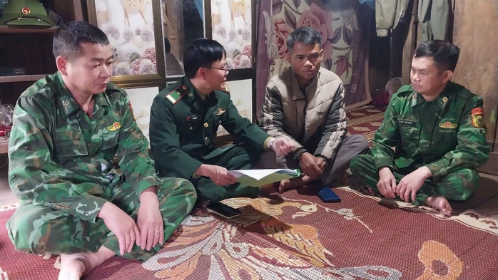 Những "cột mốc sống" trên dãy Trường Sơn- Ảnh 1. Những "cột mốc sống" trên dãy Trường Sơn- Ảnh 1.