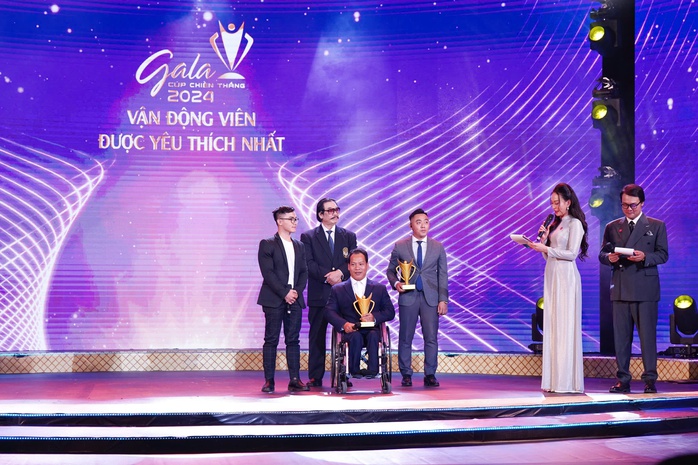 Lê Văn Công: Lực sĩ của những kỷ lục- Ảnh 2. Lê Văn Công: Lực sĩ của những kỷ lục- Ảnh 2.