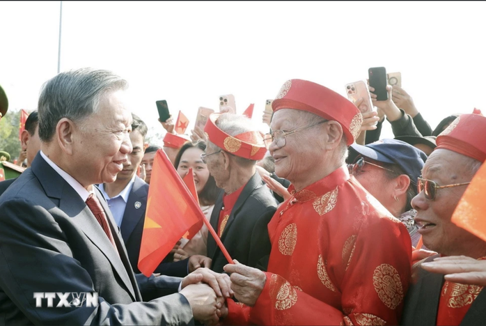 Tổng Bí thư Tô Lâm thăm và làm việc tại tỉnh Bắc Ninh- Ảnh 5. Tổng Bí thư Tô Lâm thăm và làm việc tại tỉnh Bắc Ninh- Ảnh 5.