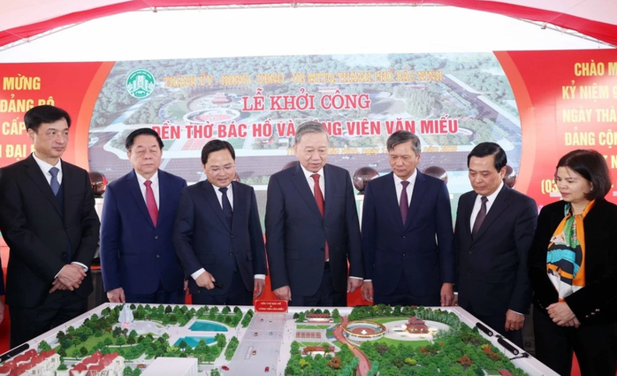 Tổng Bí thư Tô Lâm thăm và làm việc tại tỉnh Bắc Ninh- Ảnh 7. Tổng Bí thư Tô Lâm thăm và làm việc tại tỉnh Bắc Ninh- Ảnh 7.