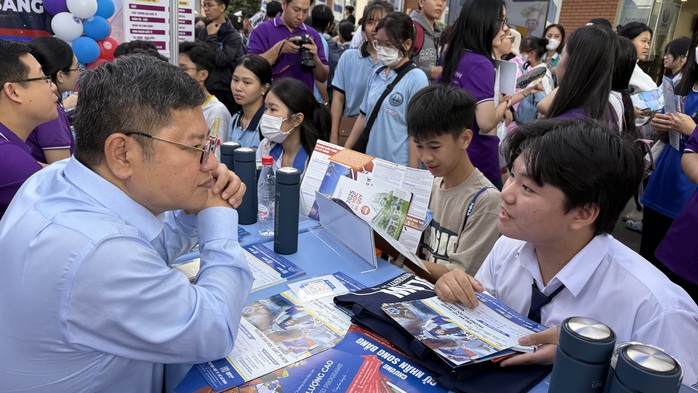 Phương thức xét tuyển ĐH: Càng gọn càng hiệu quả- Ảnh 1. Phương thức xét tuyển ĐH: Càng gọn càng hiệu quả- Ảnh 1.