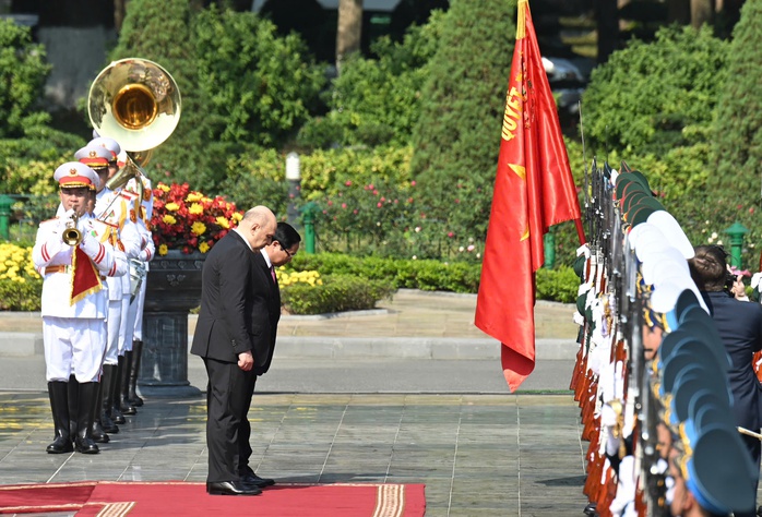 Thủ tướng Phạm Minh Chính chủ trì lễ đón Thủ tướng Nga- Ảnh 4. Thủ tướng Phạm Minh Chính chủ trì lễ đón Thủ tướng Nga- Ảnh 4.