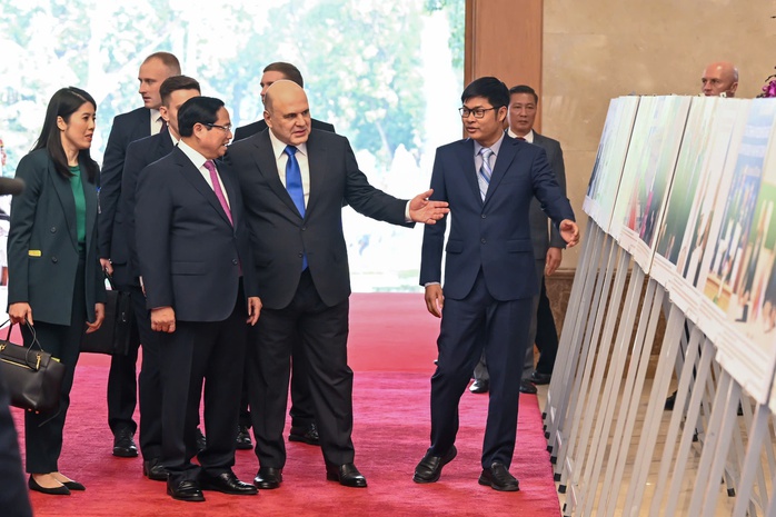 Thủ tướng Phạm Minh Chính chủ trì lễ đón Thủ tướng Nga- Ảnh 11. Thủ tướng Phạm Minh Chính chủ trì lễ đón Thủ tướng Nga- Ảnh 11.