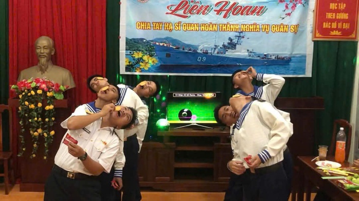 Lắng đọng tình đồng đội trước ngày xuất ngũ- Ảnh 4. Lắng đọng tình đồng đội trước ngày xuất ngũ- Ảnh 4.