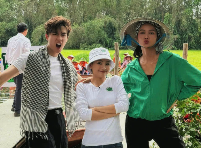 "Thủ lĩnh sống xanh" lan tỏa thông điệp xanh- Ảnh 2. "Thủ lĩnh sống xanh" lan tỏa thông điệp xanh- Ảnh 2.