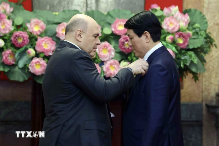 Thủ tướng Nga trao Huân chương Hữu nghị tặng Chủ tịch nước Lương Cường- Ảnh 2. Thủ tướng Nga trao Huân chương Hữu nghị tặng Chủ tịch nước Lương Cường- Ảnh 2.