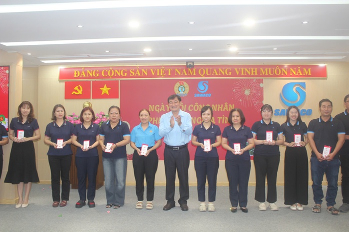 Tết đến với đoàn viên - lao động khó khăn- Ảnh 2. Tết đến với đoàn viên - lao động khó khăn- Ảnh 2.